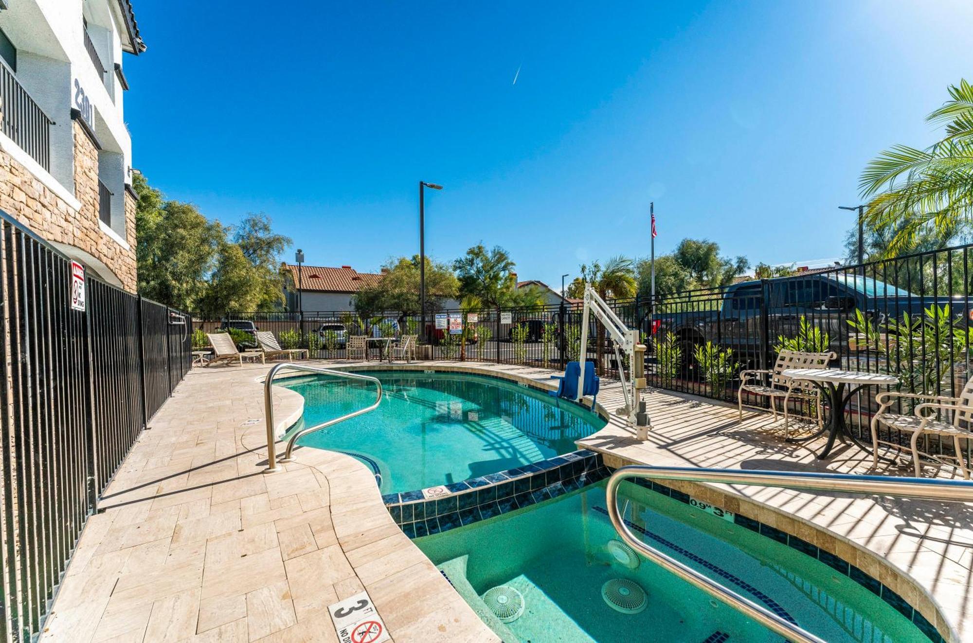 Tempe Promo Studio Apartment Екстер'єр фото